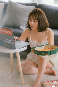 邻居家女孩